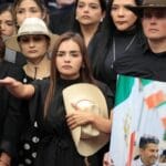 Grecia-Quiroz-asume-la-alcaldia-de-Uruapan-tras-el-asesinato-de-su-esposo-Carlos-Manzo-150x150 Home