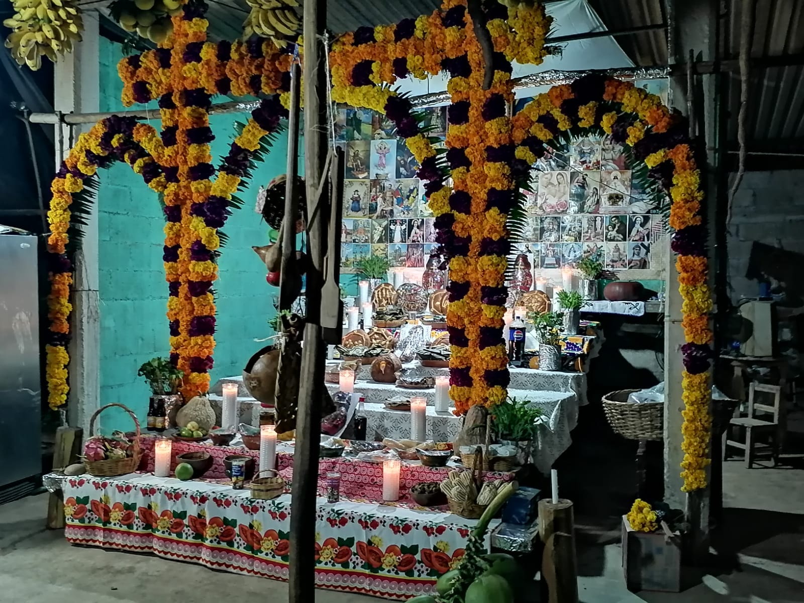 PHOTO-2025-11-01-20-56-37-2 Las almas chinantecas / ERNESTO REYES